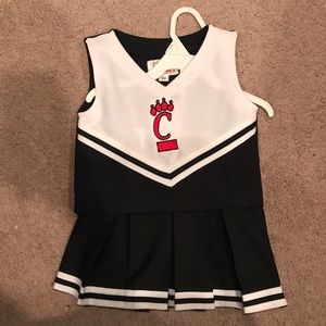 Cincinnati Bearcats Cheerleader Outfit